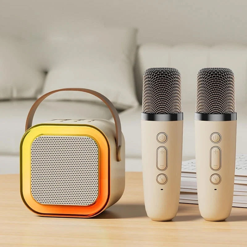 Mini karaoke seade juhtmevabade mikrofonidega