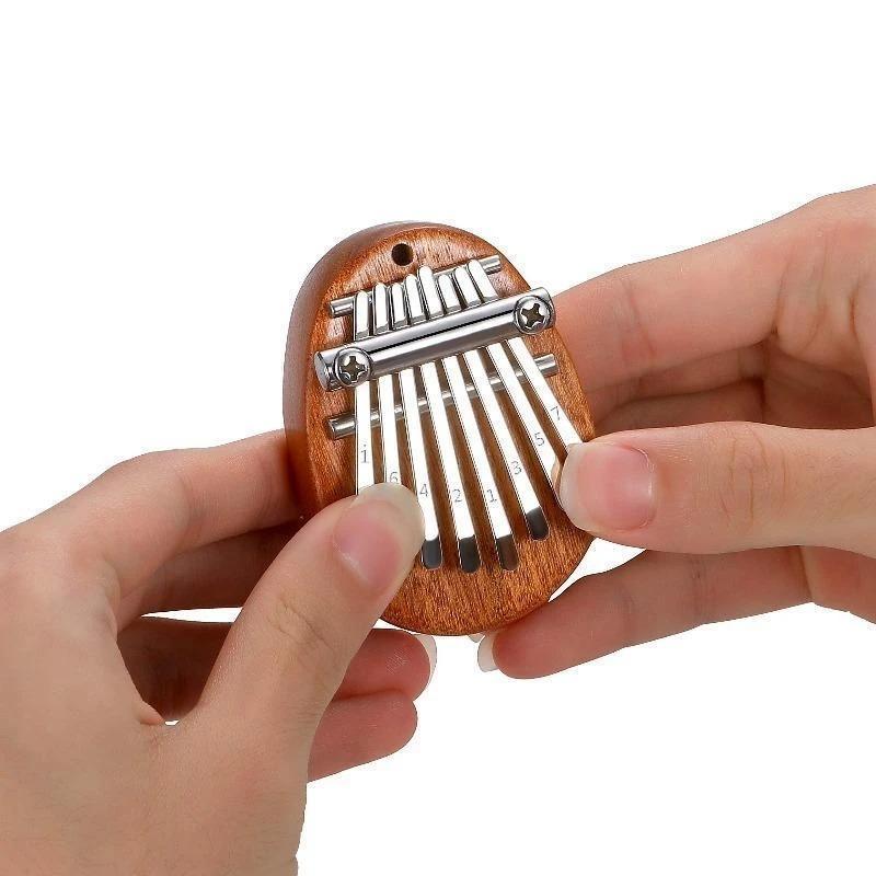 Muusikainstrument 8-klahviline kalimba